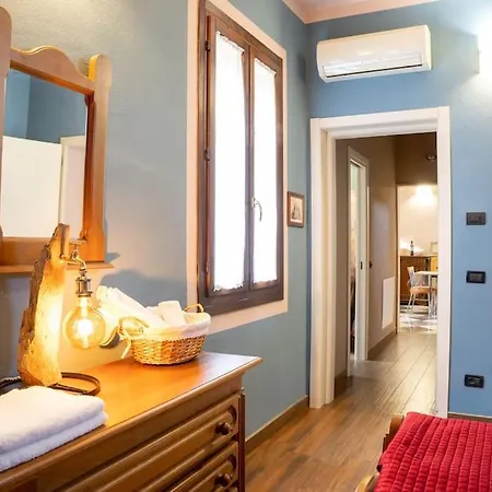شقة Prestigioso Flat Al Piano Terra فيرّارا