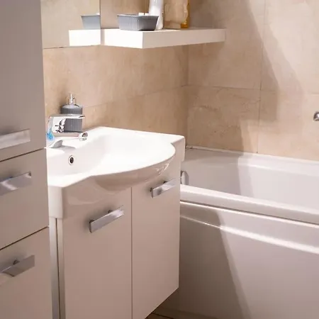 Prestigioso Flat Al Piano Terra