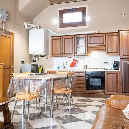 Prestigioso Flat Al Piano Terra شقة *