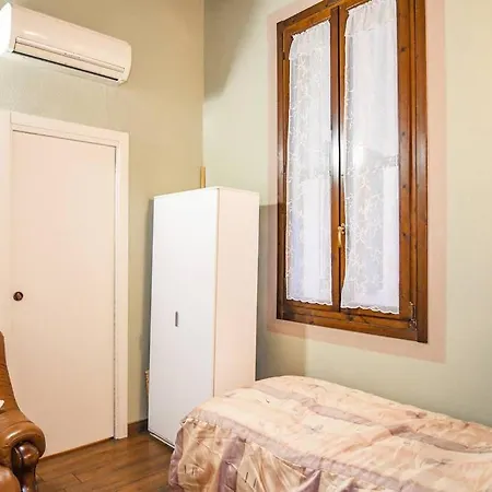 Prestigioso Flat Al Piano Terra